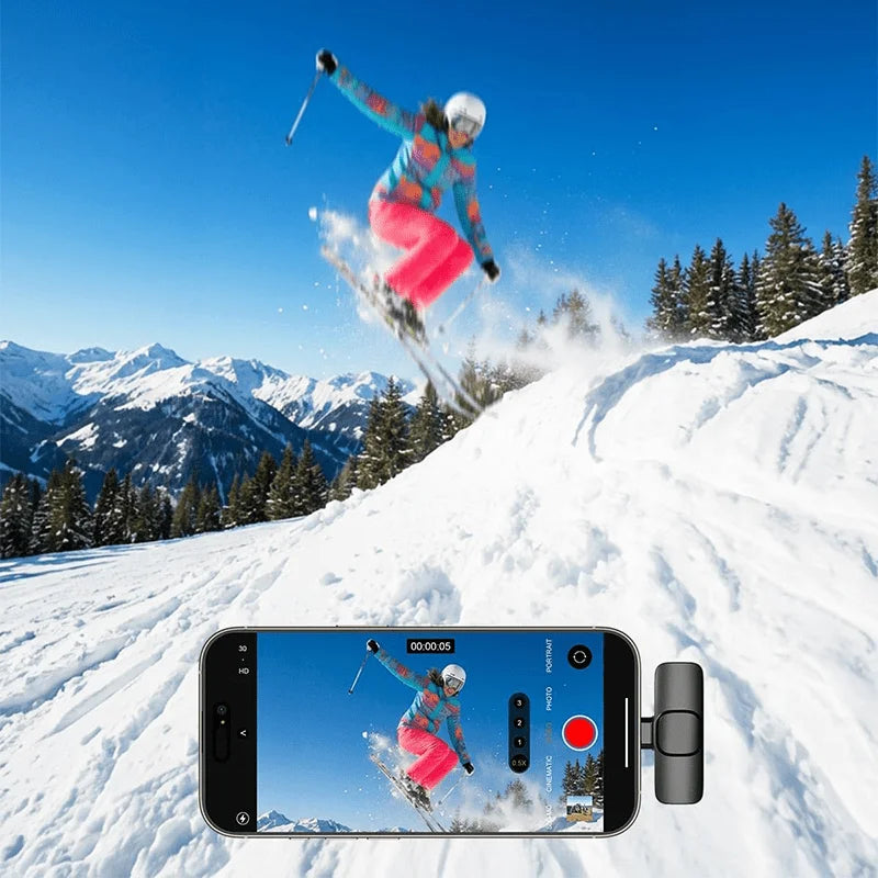 Smart Clip-On Microphone for iPhones